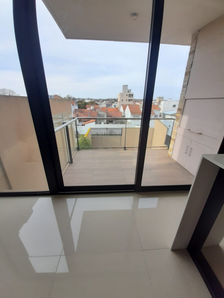 DEPARTAMENTO DE 2 AMB A ESTRENAR