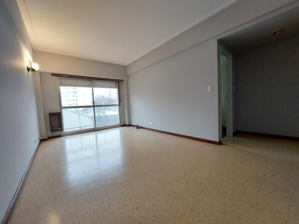 Departamento en venta 2ambientes, con cochera