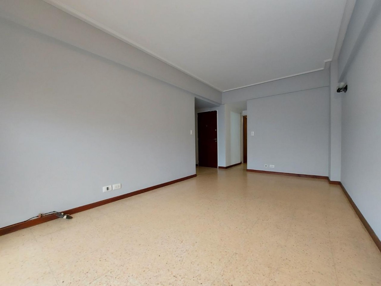 Departamento en venta 2ambientes, con cochera