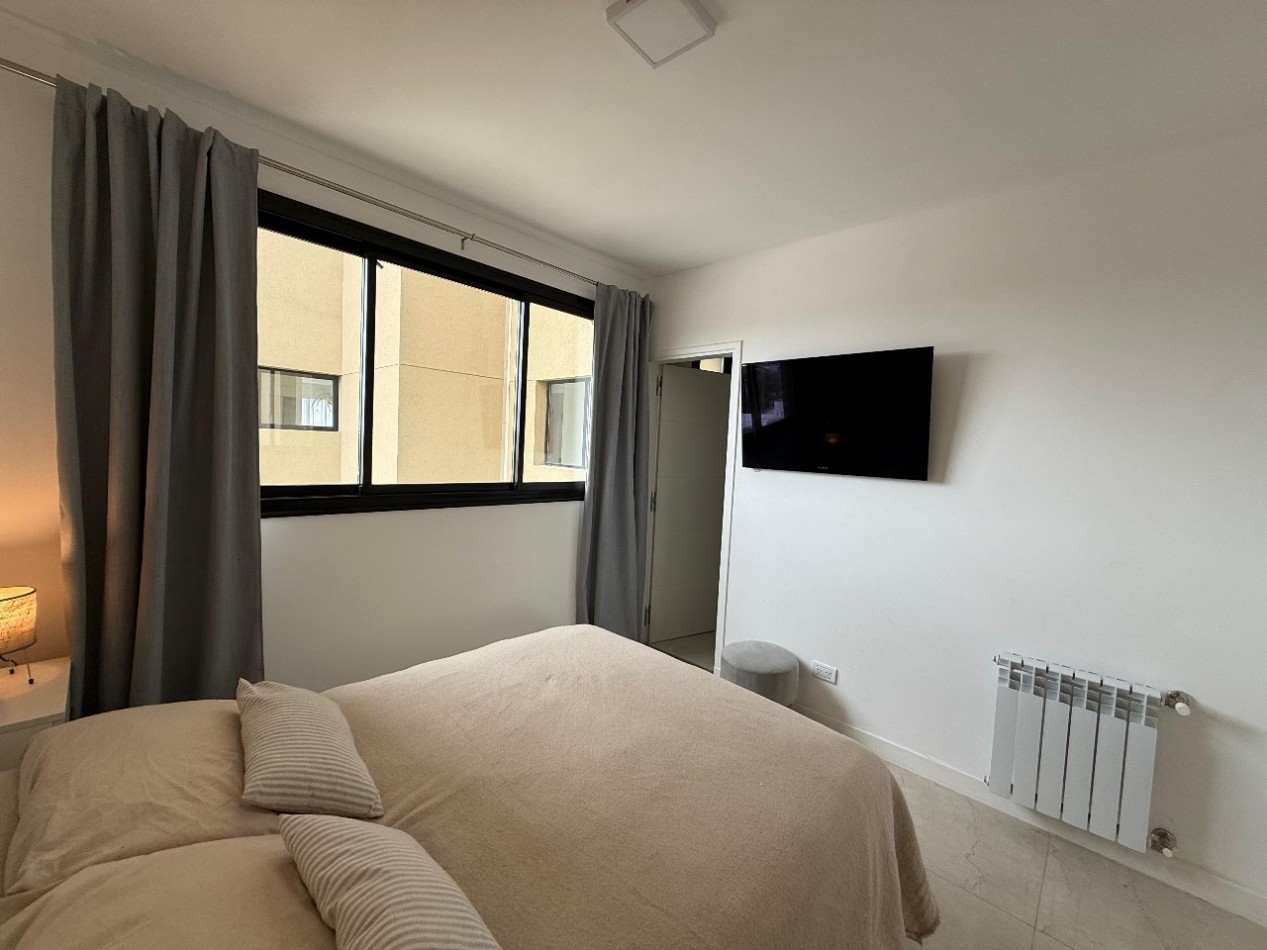 VENTA SEMIPISO DE 2 AMBIENTES CON COCHERA
