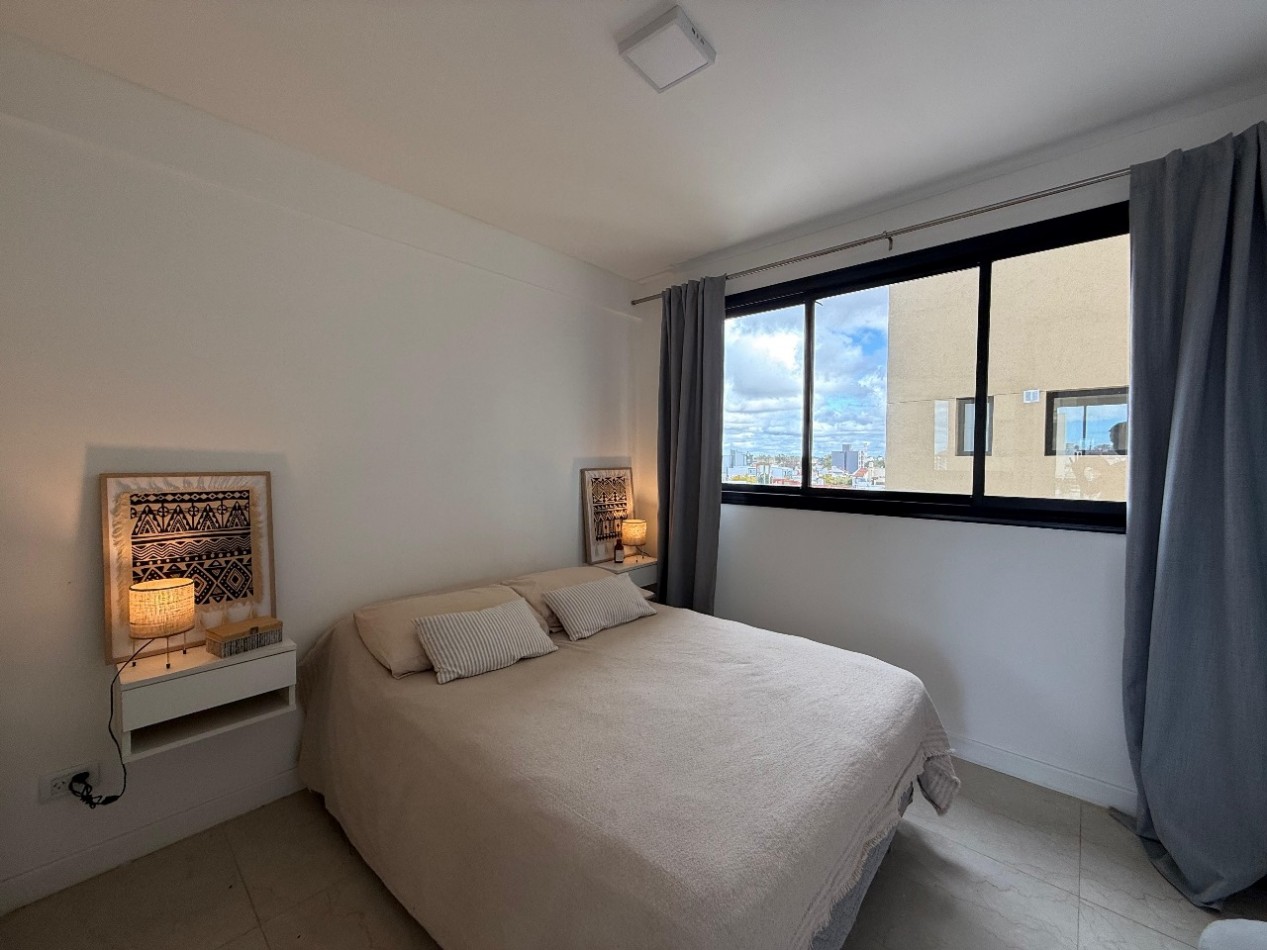 VENTA SEMIPISO DE 2 AMBIENTES CON COCHERA