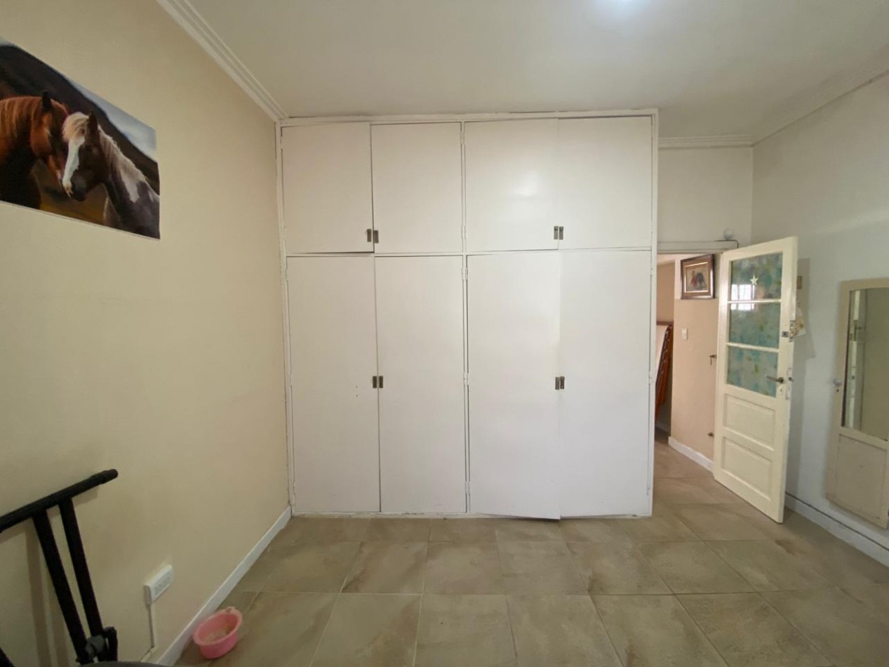 casa con local a la venta