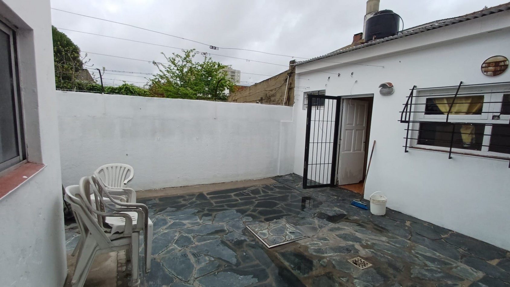 ALQUILER 24 MESES CASA CON DEPOSITO