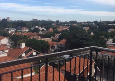 VENTA-Departamento 3 ambientes con cochera