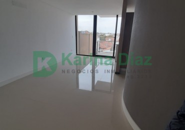 DEPARTAMENTO DE 2 AMB A ESTRENAR